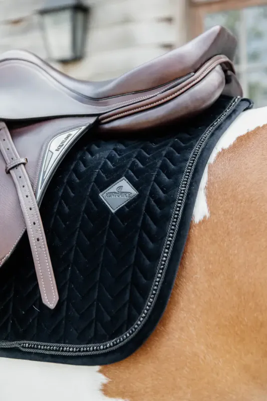 Kentucky Saddle Pad Velvet Pearls SJ - BLACK